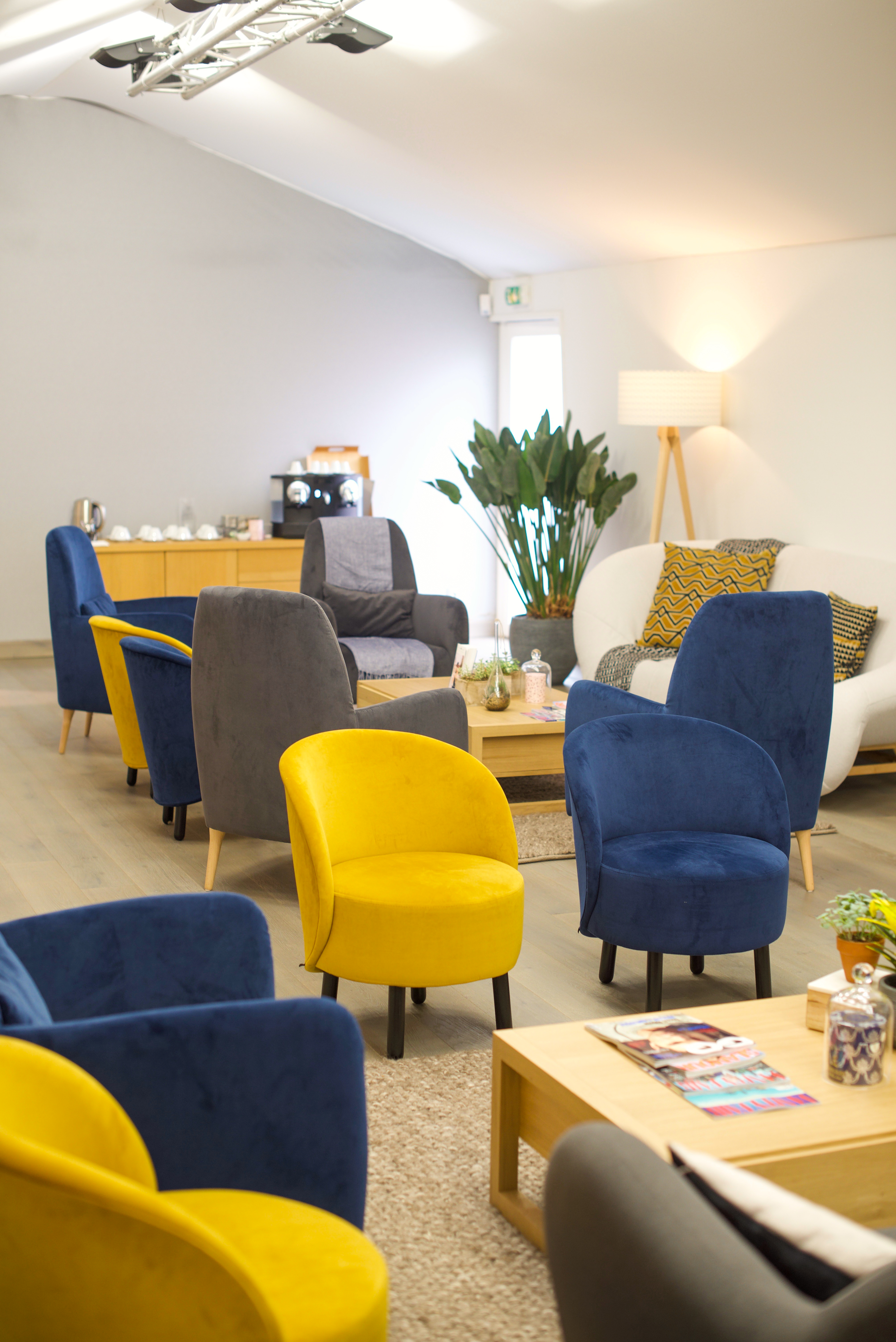 la-vallee-village-nympheas-factory-3