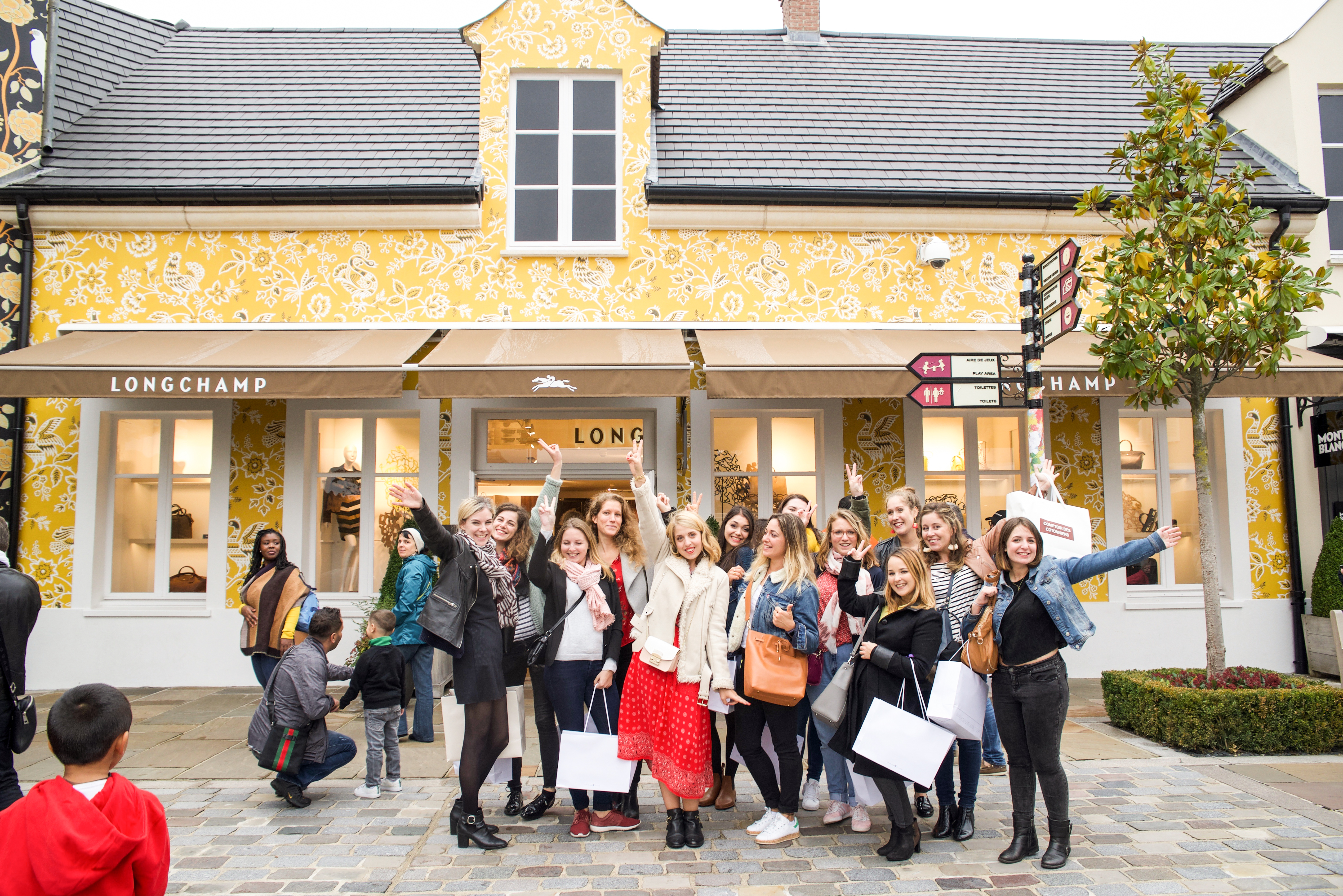 la-vallee-village-nympheas-factory-1